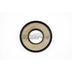 Crankshaft Oil Seal: Polaris 650 - 785 92-00