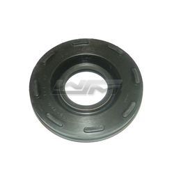 Crankshaft Oil Seal: Kawasaki 650 X2 86-87